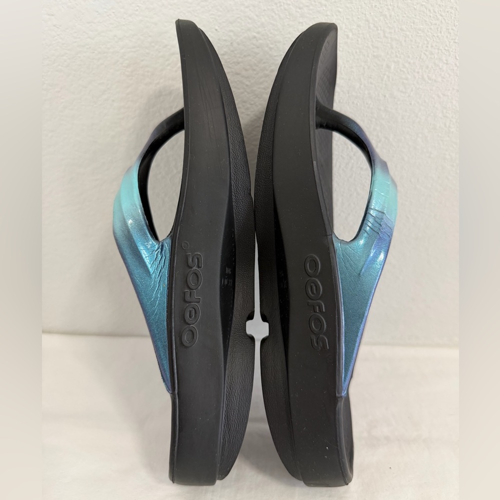 Oofos thong sandals flip flop blue-purple size 6 - Picture 5 of 9